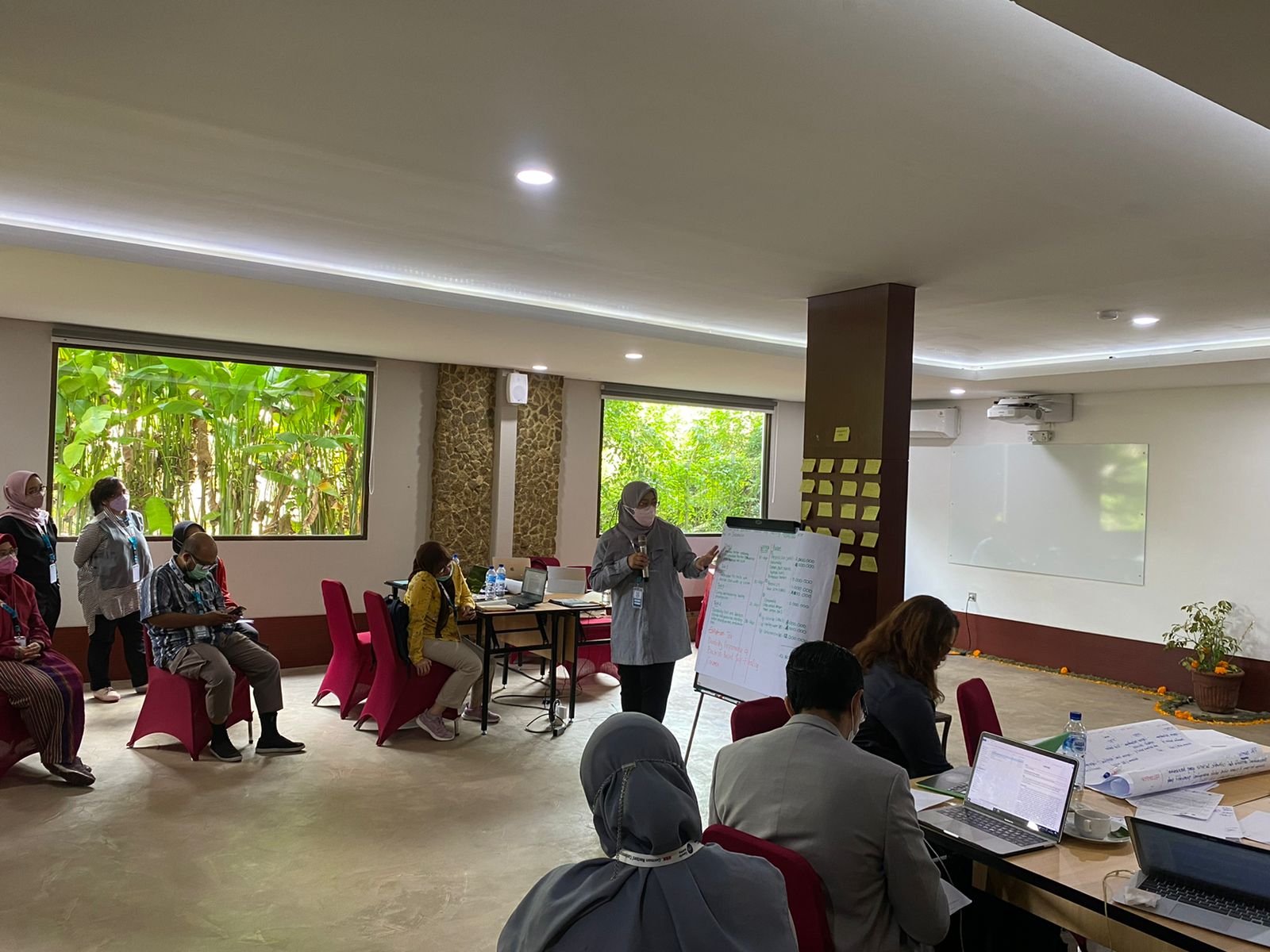 Dosen KBK Struktur dan Material Konstruksi melakukan kegiatan English Teaching di Universitas Indonesia Depok